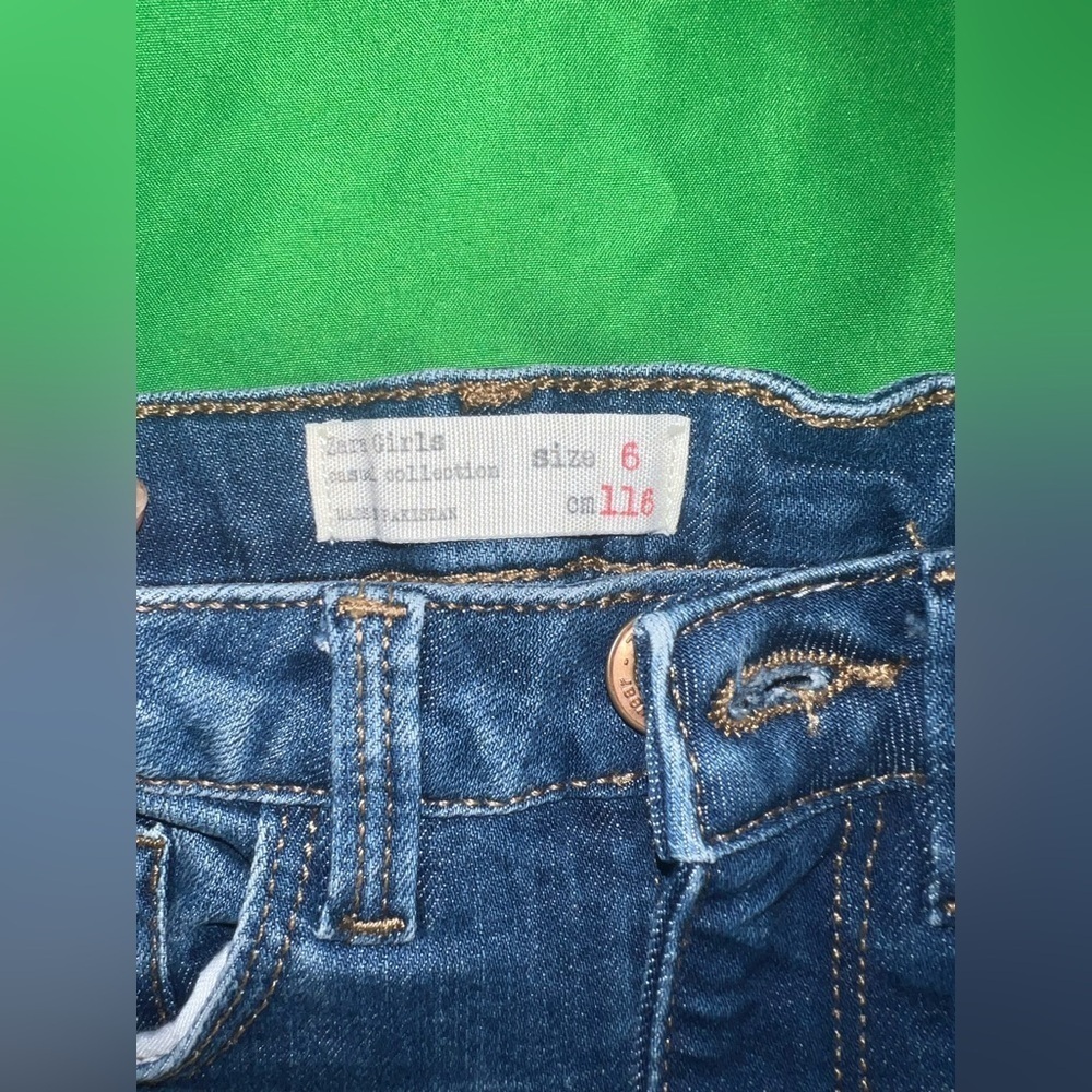 Zara/ Gap Girls Blue Jeans and Hoodie Bundle - Picture 6 of 12